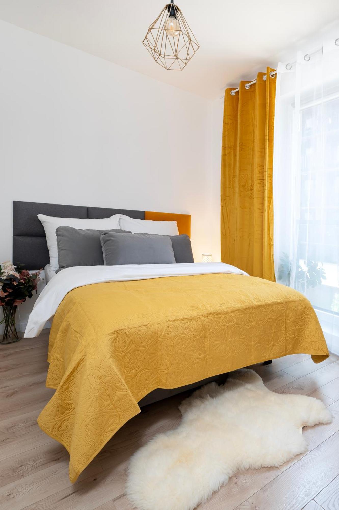 Manufaktura - Z Garazem Podziemnym I Dwoma Lazienkami Apartament